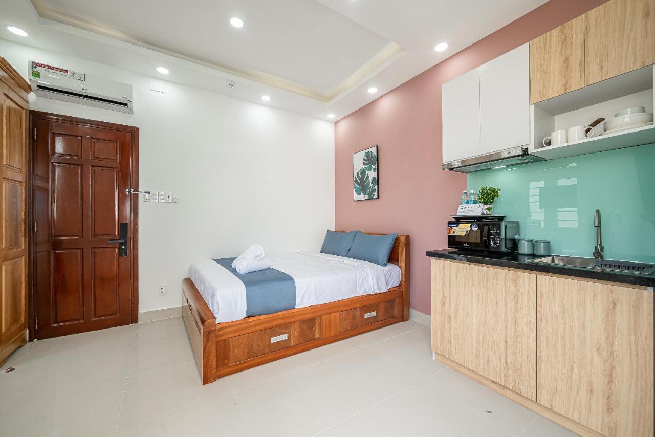 Cozrum Homes - Retro House Ho Chi Minh City Bagian luar foto