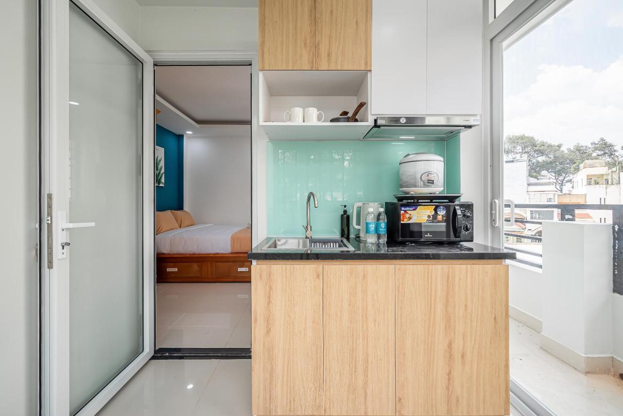 Cozrum Homes - Retro House Ho Chi Minh City Bagian luar foto