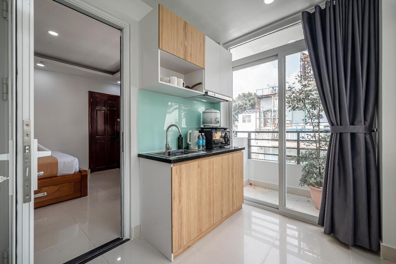 Cozrum Homes - Retro House Ho Chi Minh City Bagian luar foto