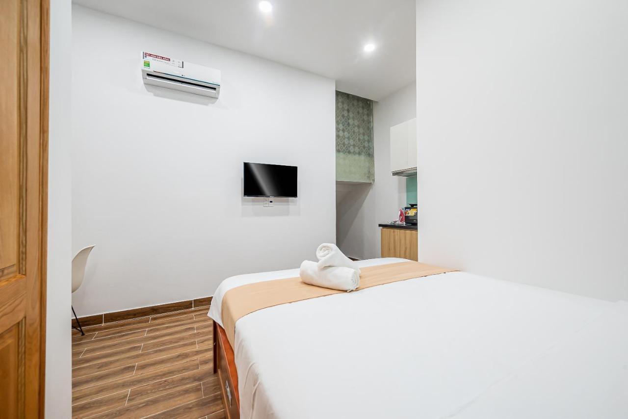 Cozrum Homes - Retro House Ho Chi Minh City Bagian luar foto