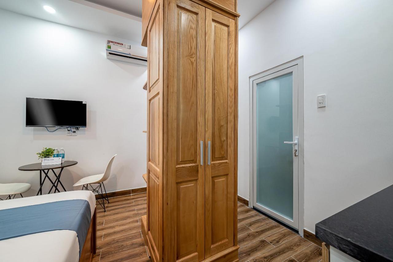 Cozrum Homes - Retro House Ho Chi Minh City Bagian luar foto