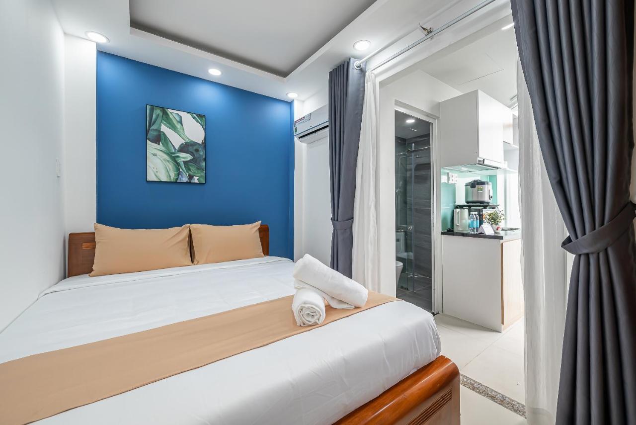 Cozrum Homes - Retro House Ho Chi Minh City Bagian luar foto