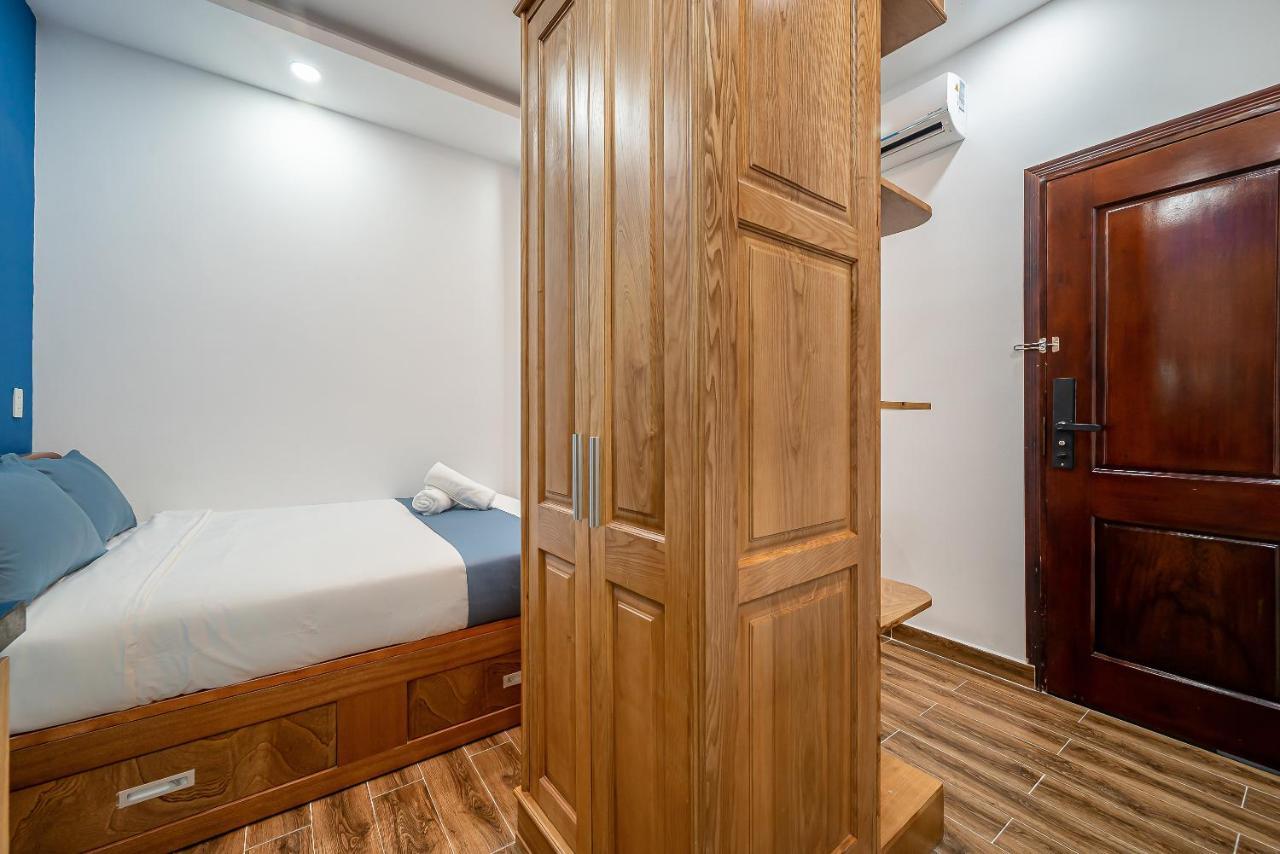 Cozrum Homes - Retro House Ho Chi Minh City Bagian luar foto
