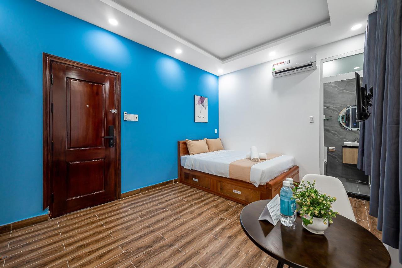 Cozrum Homes - Retro House Ho Chi Minh City Bagian luar foto