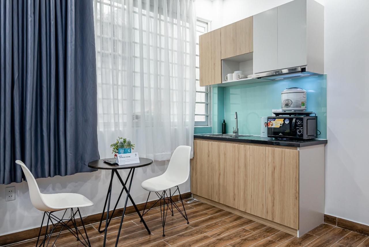 Cozrum Homes - Retro House Ho Chi Minh City Bagian luar foto