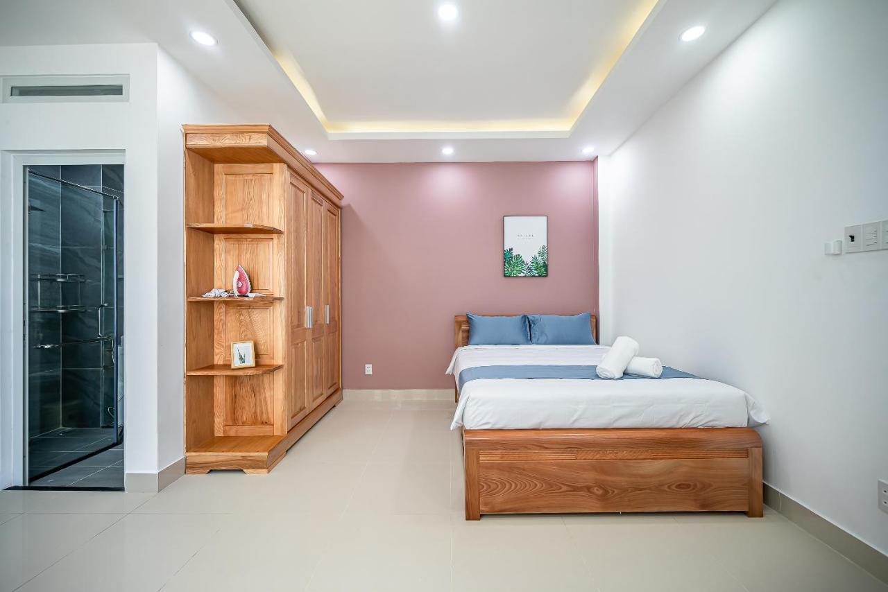 Cozrum Homes - Retro House Ho Chi Minh City Bagian luar foto